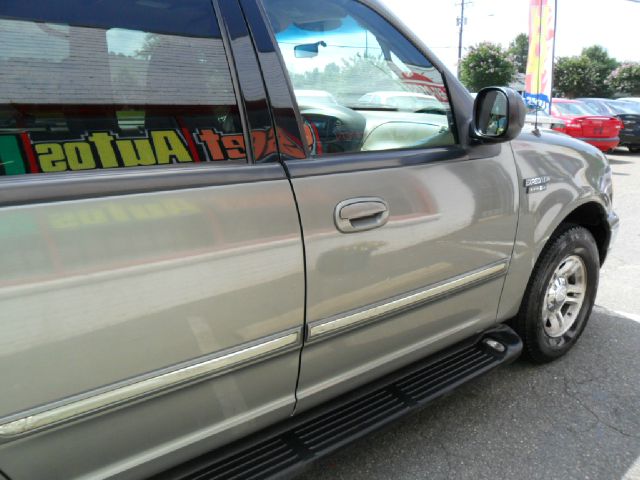 1999 Ford Expedition SL 4x4 Regular Cab