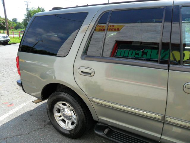 1999 Ford Expedition SL 4x4 Regular Cab