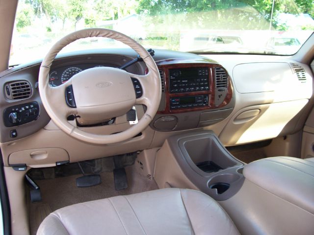 1999 Ford Expedition SL 4x4 Regular Cab