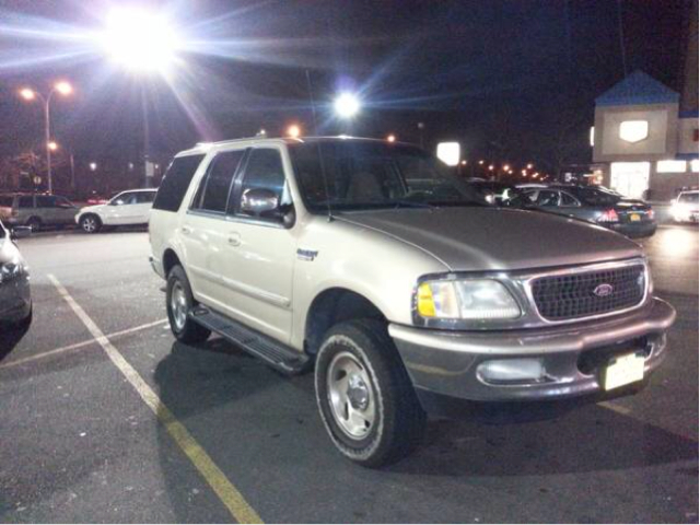 1999 Ford Expedition Unknown