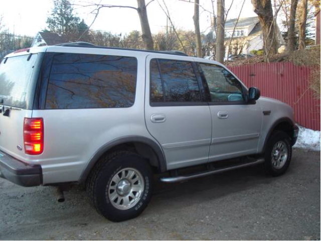 1999 Ford Expedition Unknown