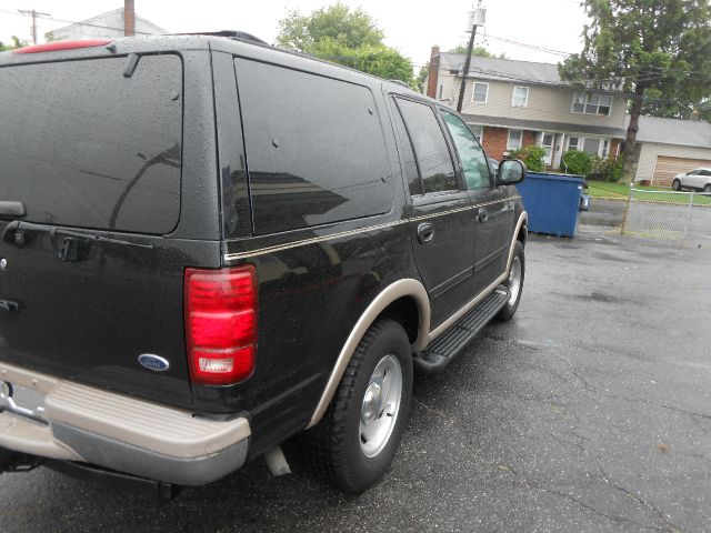 1999 Ford Expedition E320 - Extra Sharp