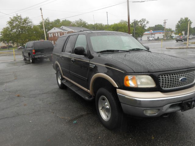 1999 Ford Expedition E320 - Extra Sharp