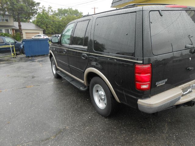 1999 Ford Expedition E320 - Extra Sharp