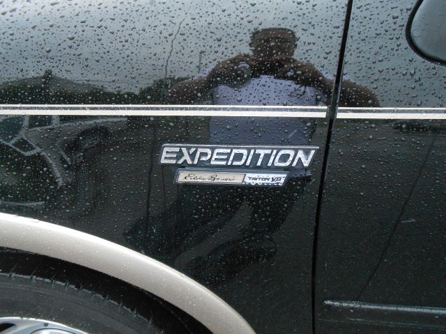 1999 Ford Expedition E320 - Extra Sharp