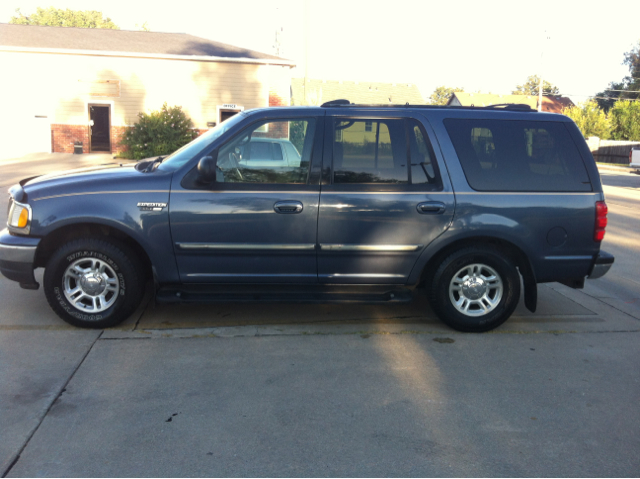 1999 Ford Expedition SL 4x4 Regular Cab