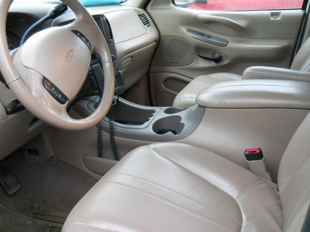 1999 Ford Expedition E320 - Extra Sharp