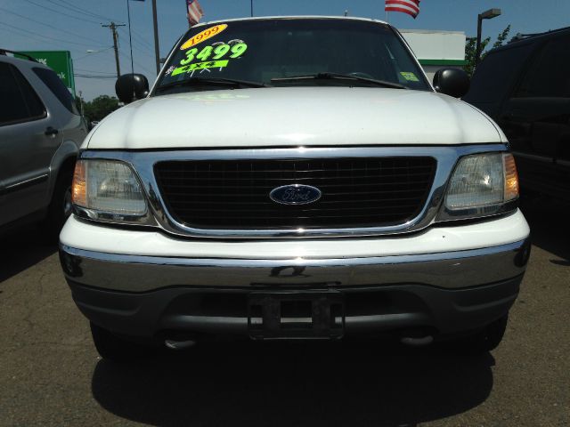 1999 Ford Expedition T6 AWD Leather Moonroof Navigation
