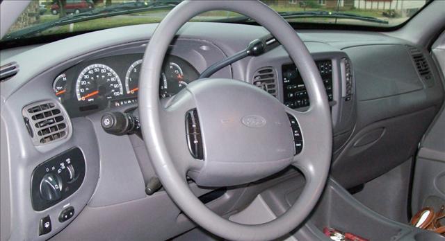 1999 Ford Expedition Unknown