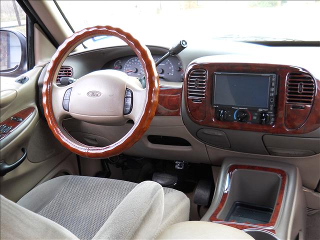 1999 Ford Expedition Crew Cab Short Box 4-wheel Drive LT 4x4 Truck