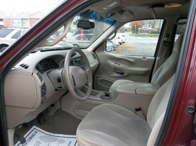 2000 Ford Expedition SL 4x4 Regular Cab