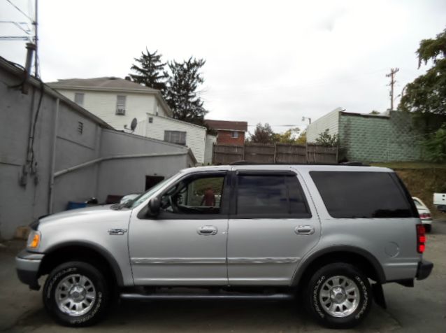 2000 Ford Expedition SL 4x4 Regular Cab