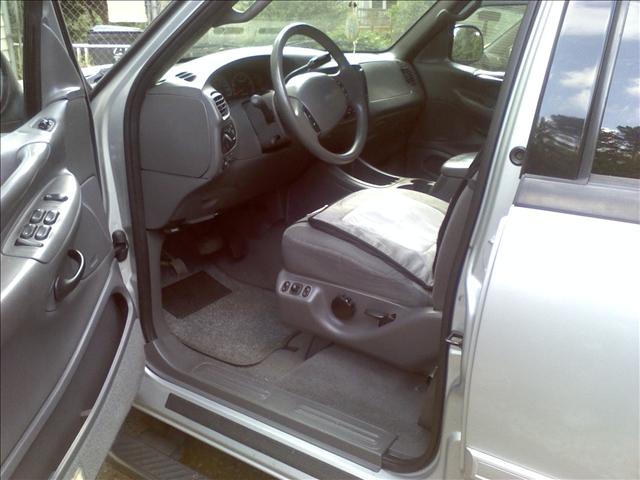 2000 Ford Expedition Unknown