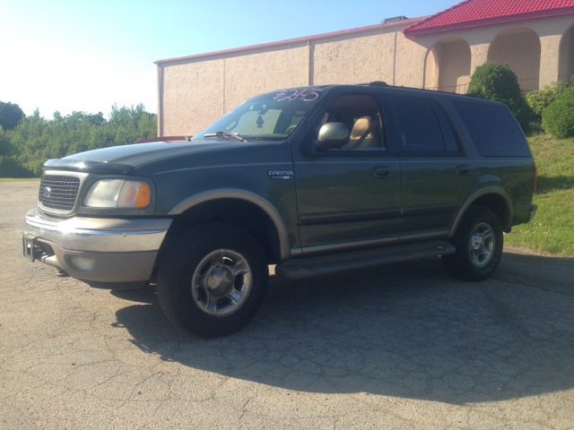 2000 Ford Expedition E320 - Extra Sharp