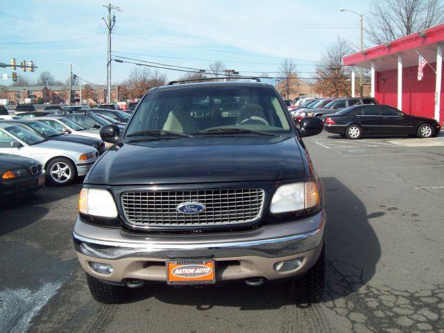 2000 Ford Expedition E320 - Extra Sharp