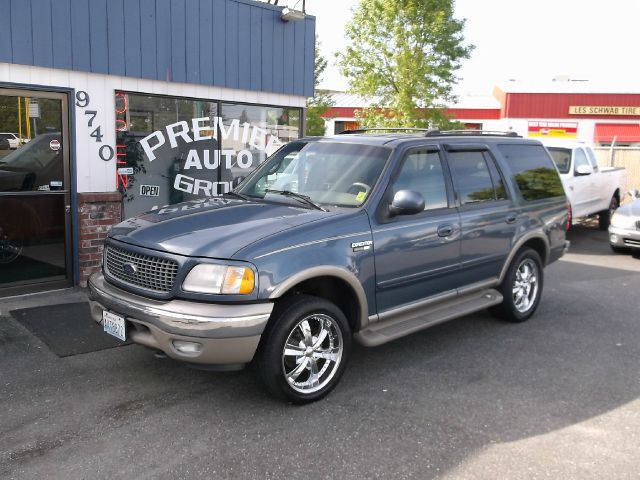 2000 Ford Expedition E320 - Extra Sharp