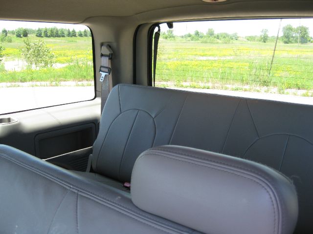 2000 Ford Expedition SL 4x4 Regular Cab