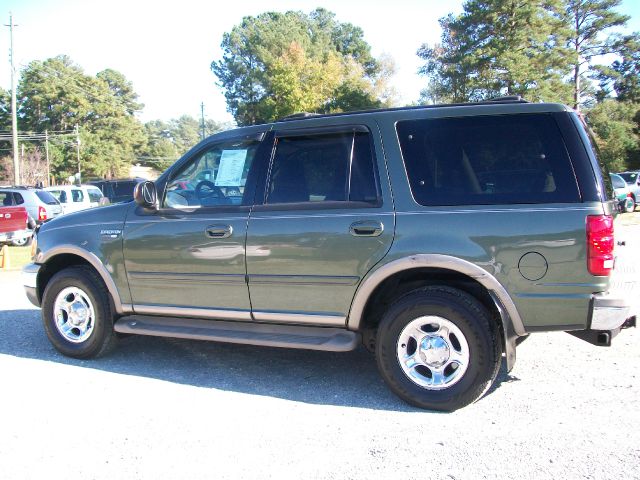 2000 Ford Expedition E320 - Extra Sharp