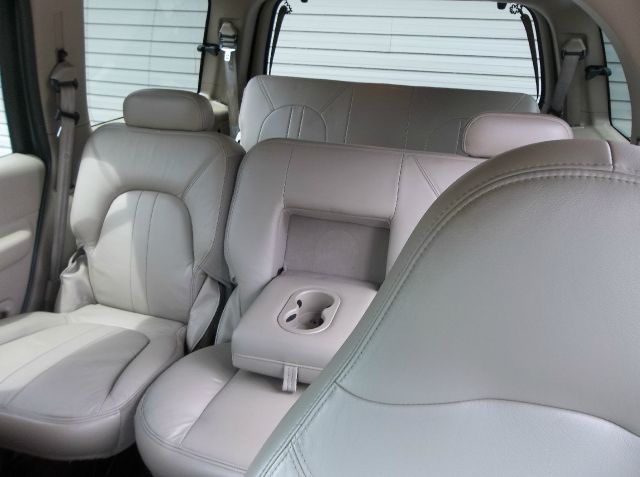 2000 Ford Expedition 4WD 4dr Sport Ltd Avail 4x4 SUV