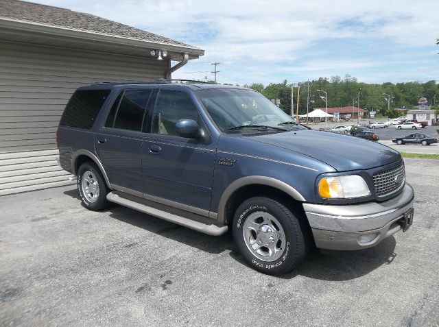 2000 Ford Expedition 4WD 4dr Sport Ltd Avail 4x4 SUV