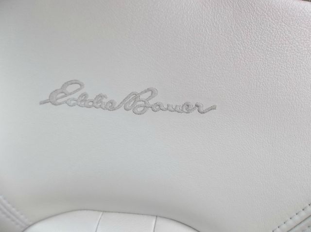 2000 Ford Expedition 4WD 4dr Sport Ltd Avail 4x4 SUV