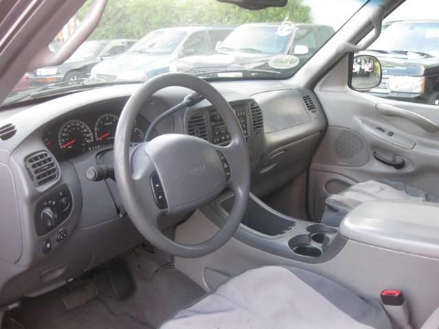 2000 Ford Expedition ESi