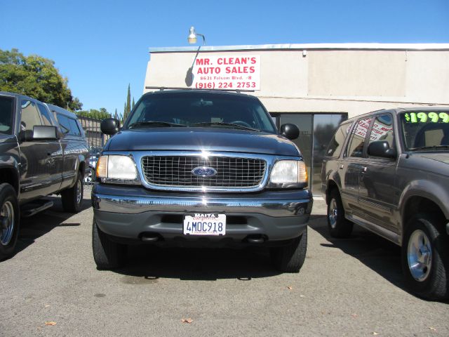 2000 Ford Expedition SL 4x4 Regular Cab