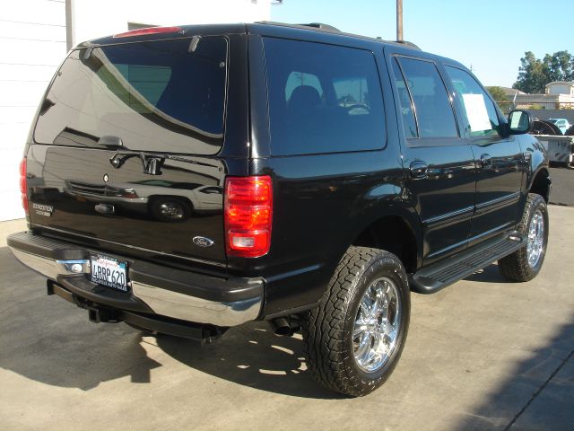 2000 Ford Expedition SL 4x4 Regular Cab