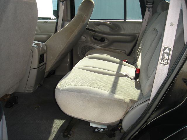 2000 Ford Expedition SL 4x4 Regular Cab