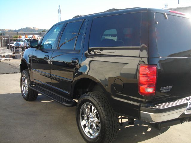 2000 Ford Expedition SL 4x4 Regular Cab