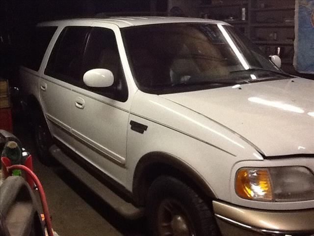 2000 Ford Expedition SL 4x4 Regular Cab