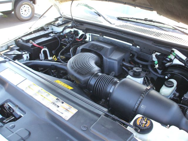 2000 Ford Expedition SL 4x4 Regular Cab