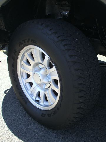 2000 Ford Expedition SL 4x4 Regular Cab