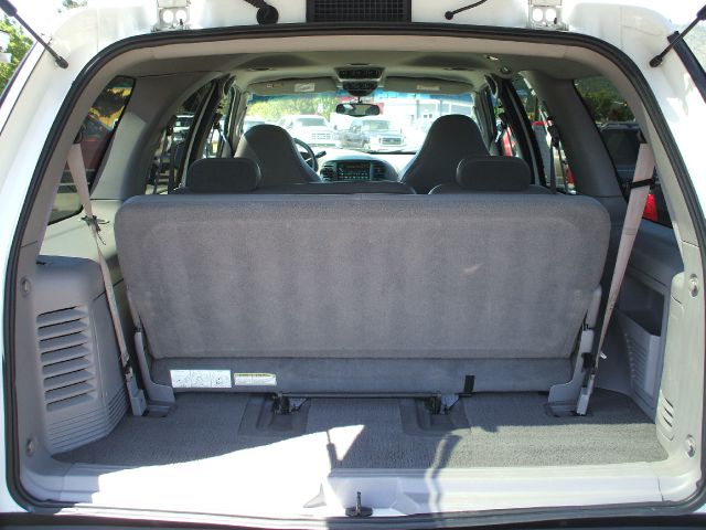 2000 Ford Expedition SL 4x4 Regular Cab