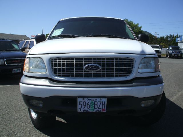 2000 Ford Expedition SL 4x4 Regular Cab