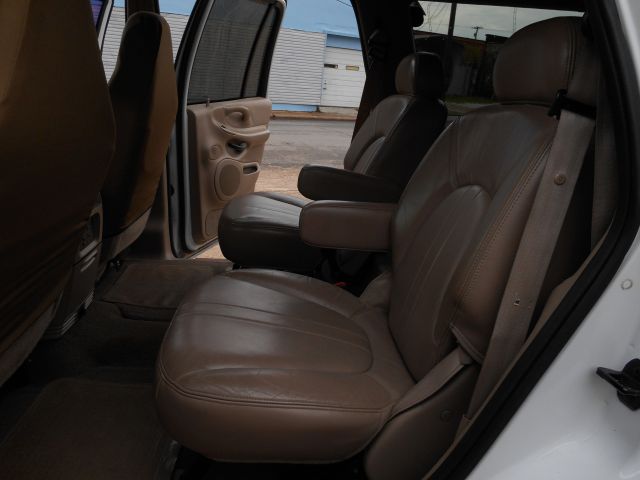 2001 Ford Expedition SL 4x4 Regular Cab