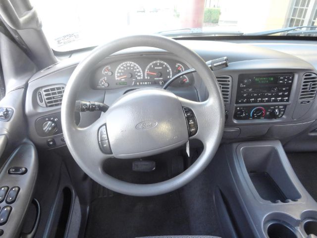 2001 Ford Expedition SL 4x4 Regular Cab