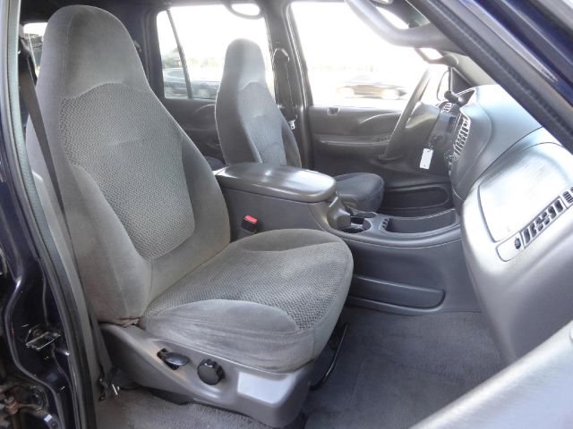 2001 Ford Expedition SL 4x4 Regular Cab