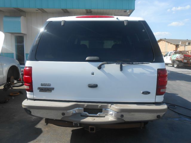 2001 Ford Expedition E320 - Extra Sharp