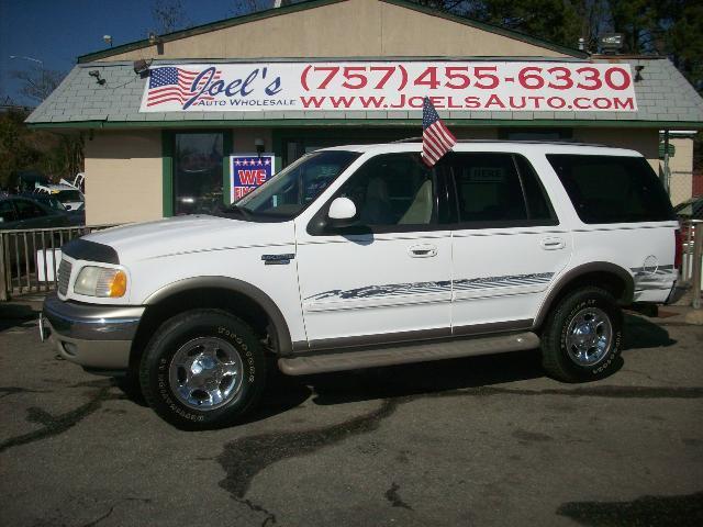 2001 Ford Expedition E320 - Extra Sharp