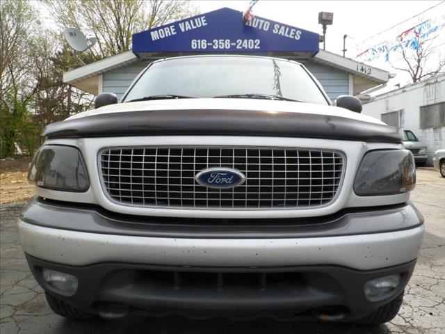 2001 Ford Expedition S 3.5