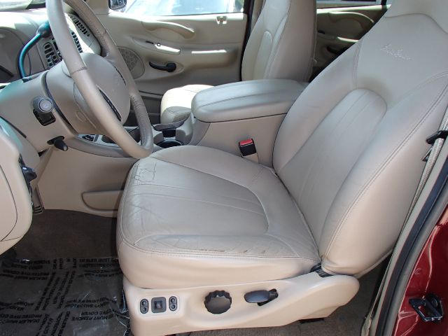 2001 Ford Expedition SL 4x4 Regular Cab