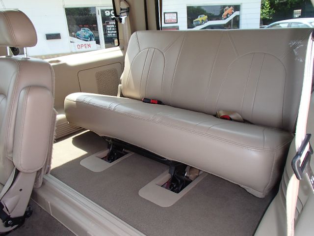 2001 Ford Expedition SL 4x4 Regular Cab