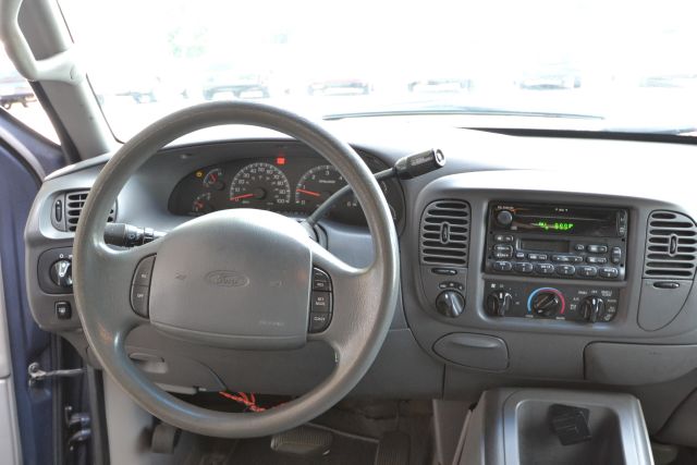 2001 Ford Expedition SL 4x4 Regular Cab