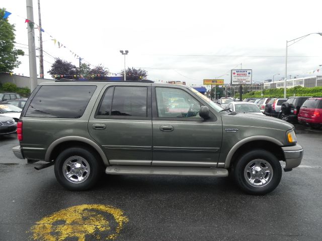 2001 Ford Expedition E320 - Extra Sharp