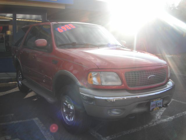 2001 Ford Expedition E320 - Extra Sharp