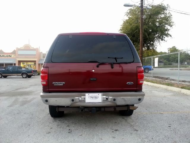 2001 Ford Expedition E320 - Extra Sharp