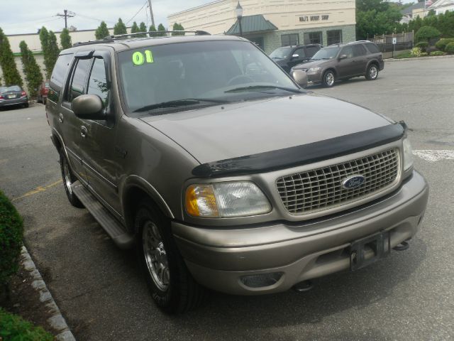 2001 Ford Expedition E320 - Extra Sharp