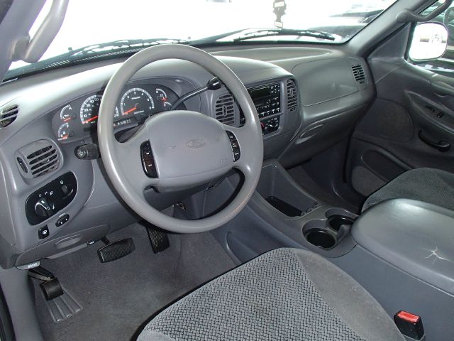 2001 Ford Expedition SL 4x4 Regular Cab