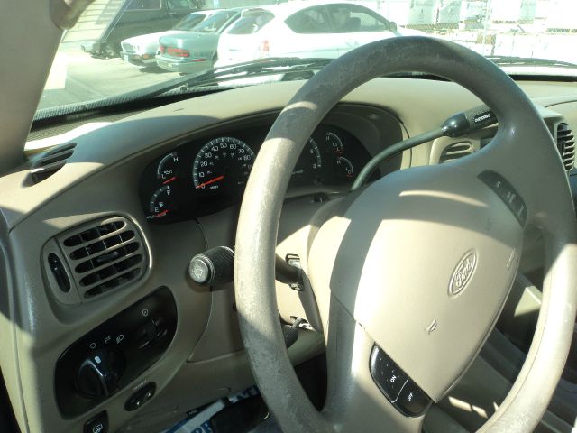 2001 Ford Expedition XL XLT Work Series
